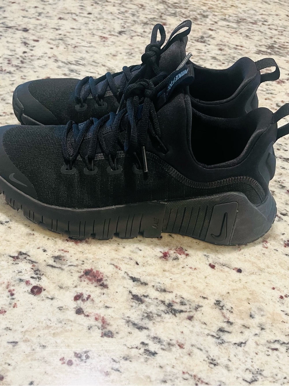 Nike Women’s Metcon 6 free training size 8